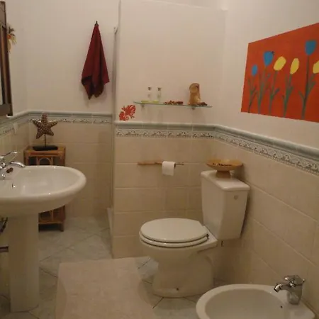 Alojamento de Acomodação e Pequeno-almoço Mare E Natura